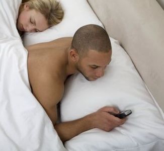 Cómo descubrir la infidelidad de un hombre, infidelidad, cuando esta siendo infiel, engaños, parejas, pareja, saber si te es infiel