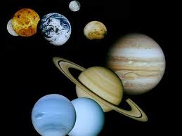 la pregunata que siempre se ha hecho el hombre que no cree en Dios ¿quién creó el universo?